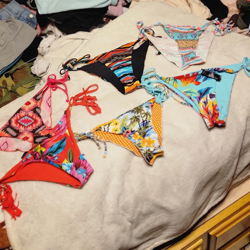 Bikini bundle - Picture 2 of 2